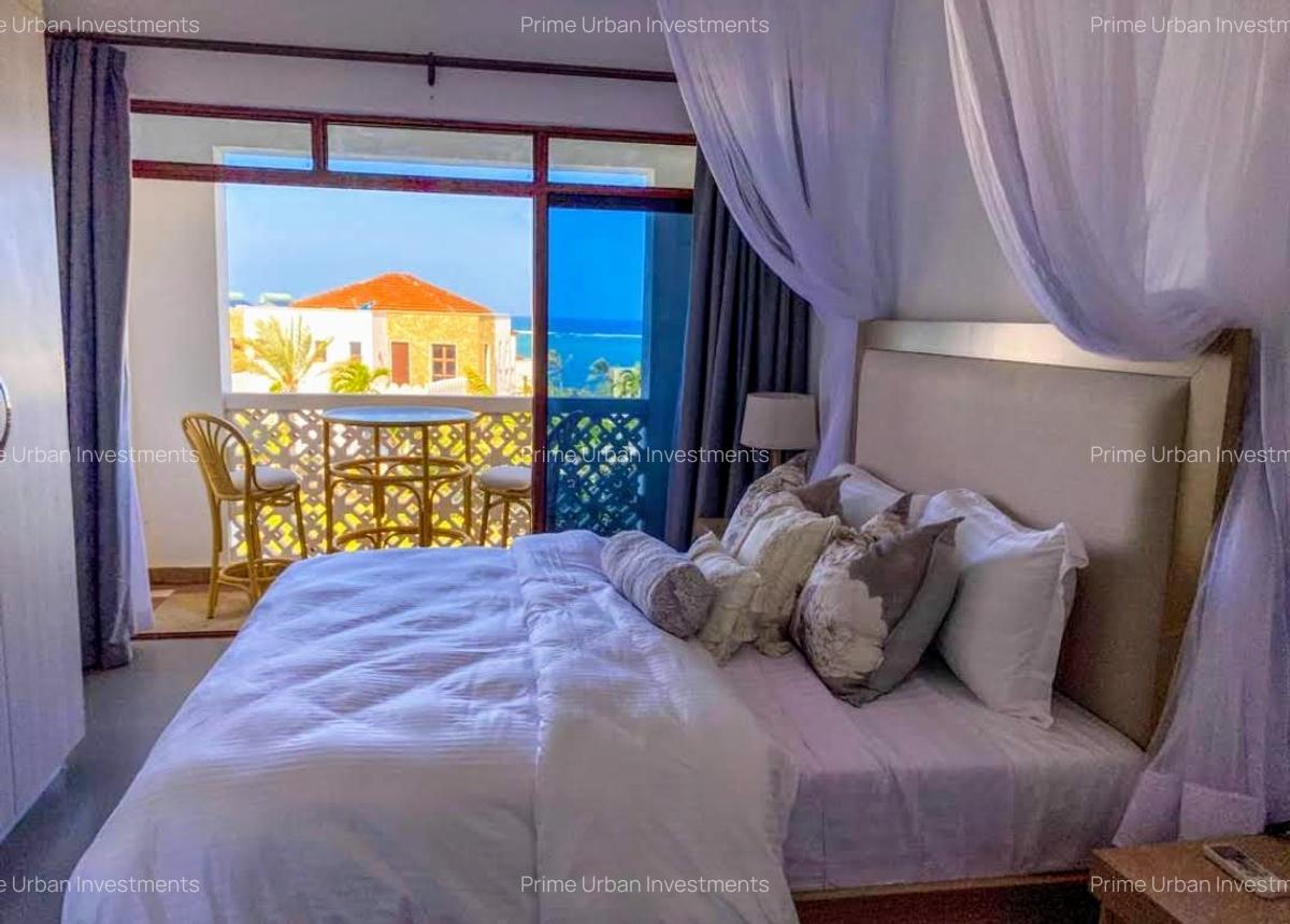 4 Bed Villa with En Suite in Kikambala - 10