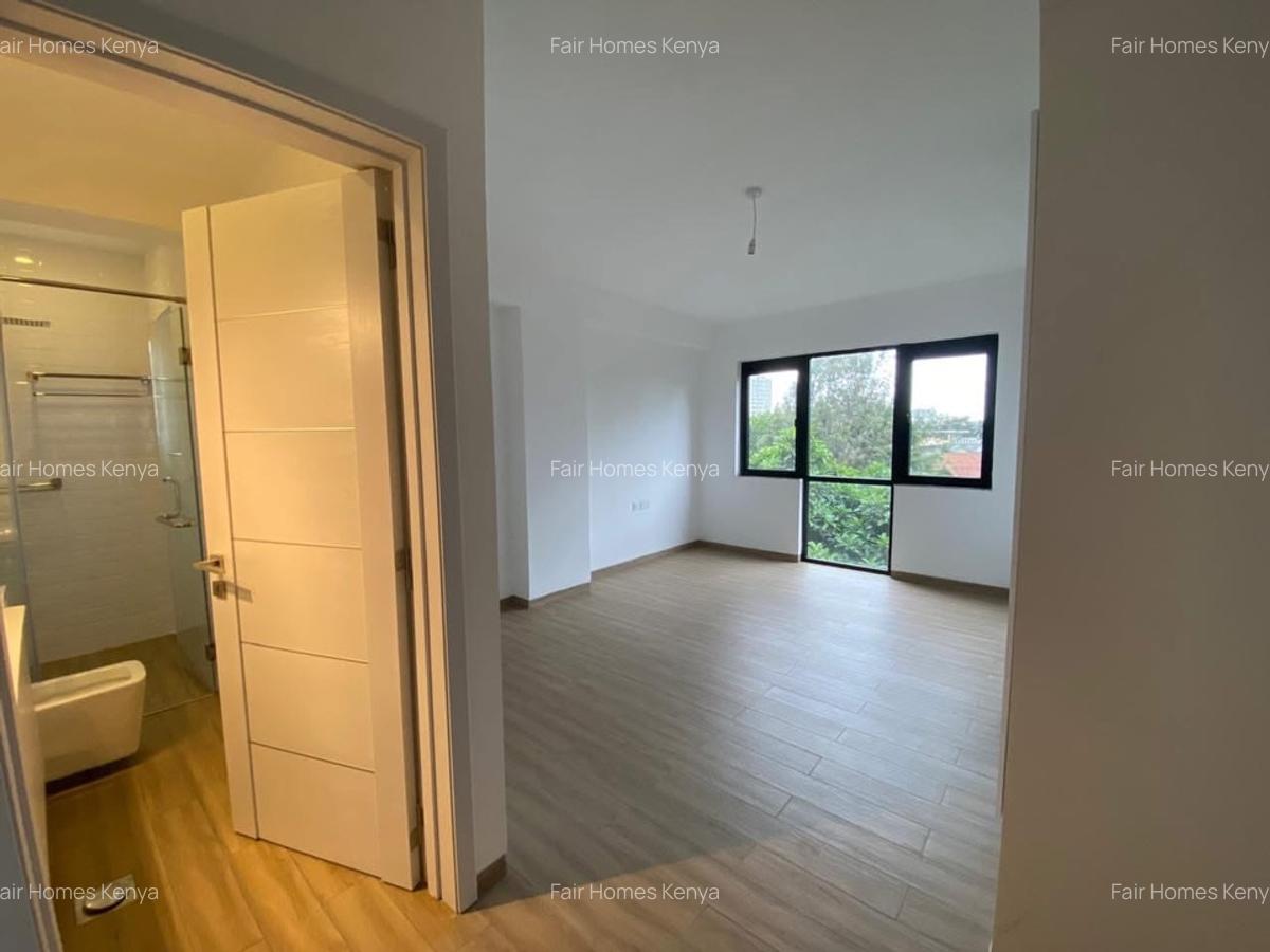 3 Bed Apartment with En Suite at Othaya Road - 10