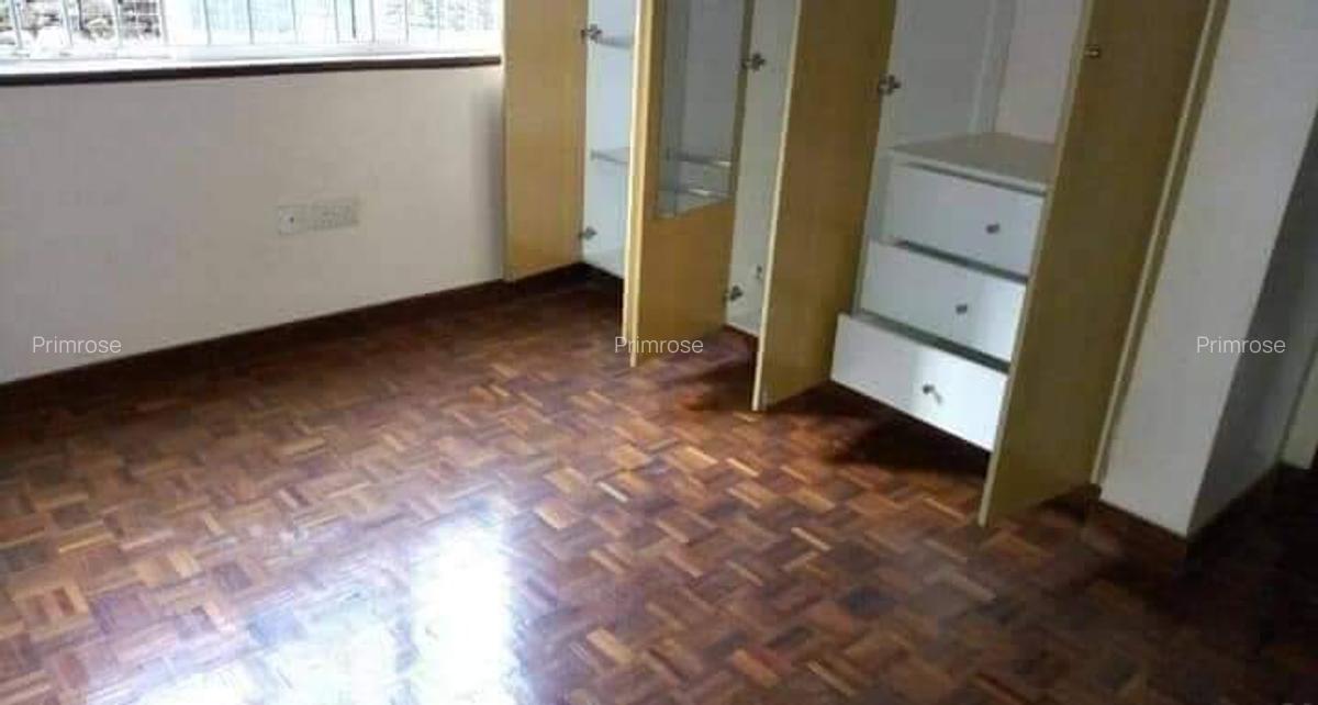 2 Bed Apartment with En Suite in Loresho - 6