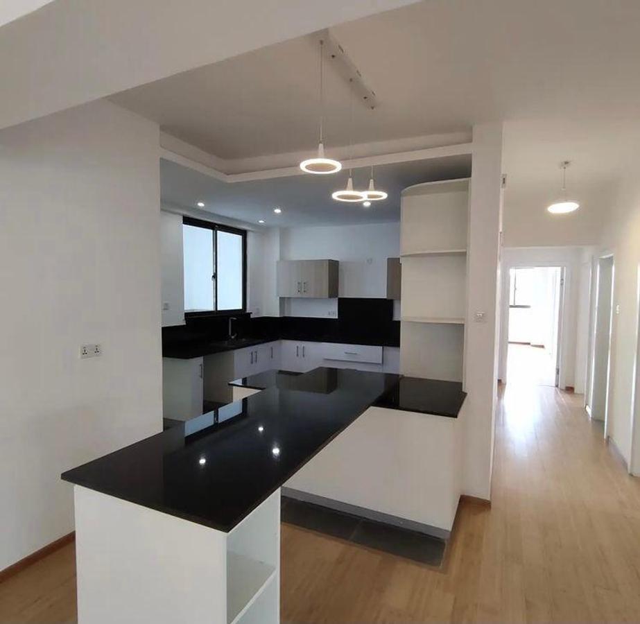 4 Bed Apartment with En Suite in Lavington - 8
