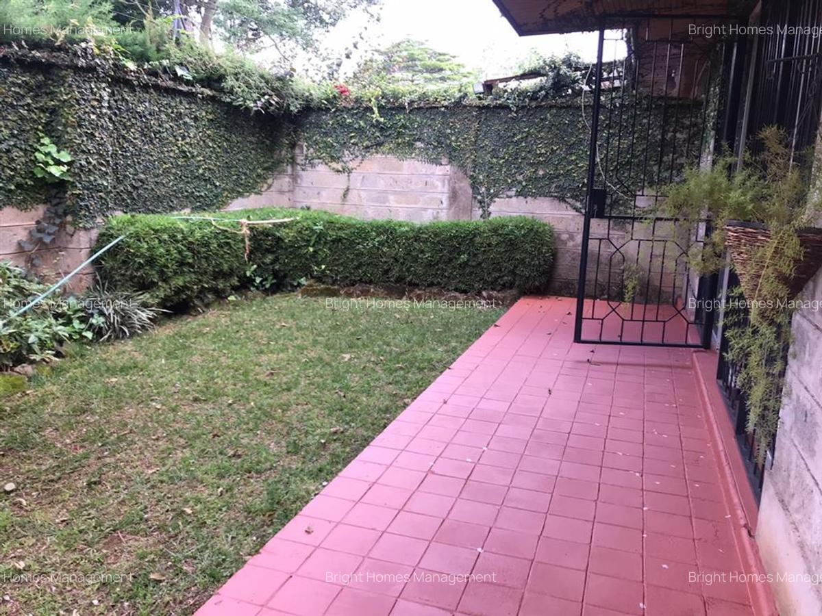 4 Bed Townhouse with En Suite in Lavington - 2