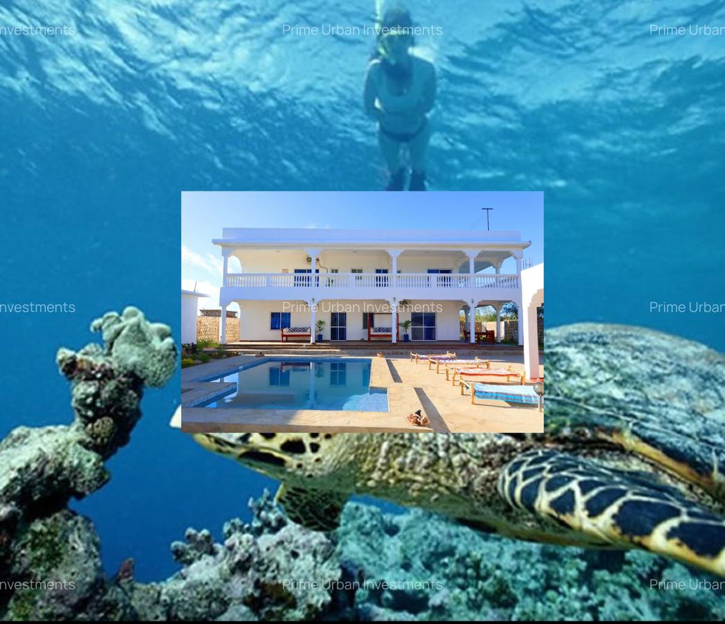 4 Bed Villa with En Suite at Watamu Beach - 3