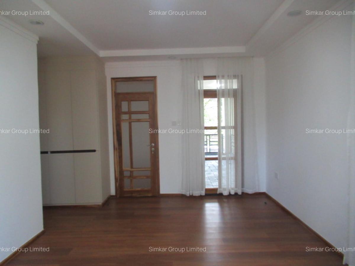 8 Bed House with En Suite at Off Bogani Rd - 14