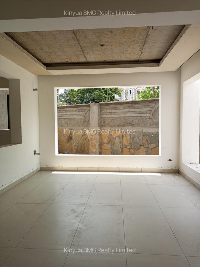 5 Bed Villa with En Suite in Nyali Area - 3