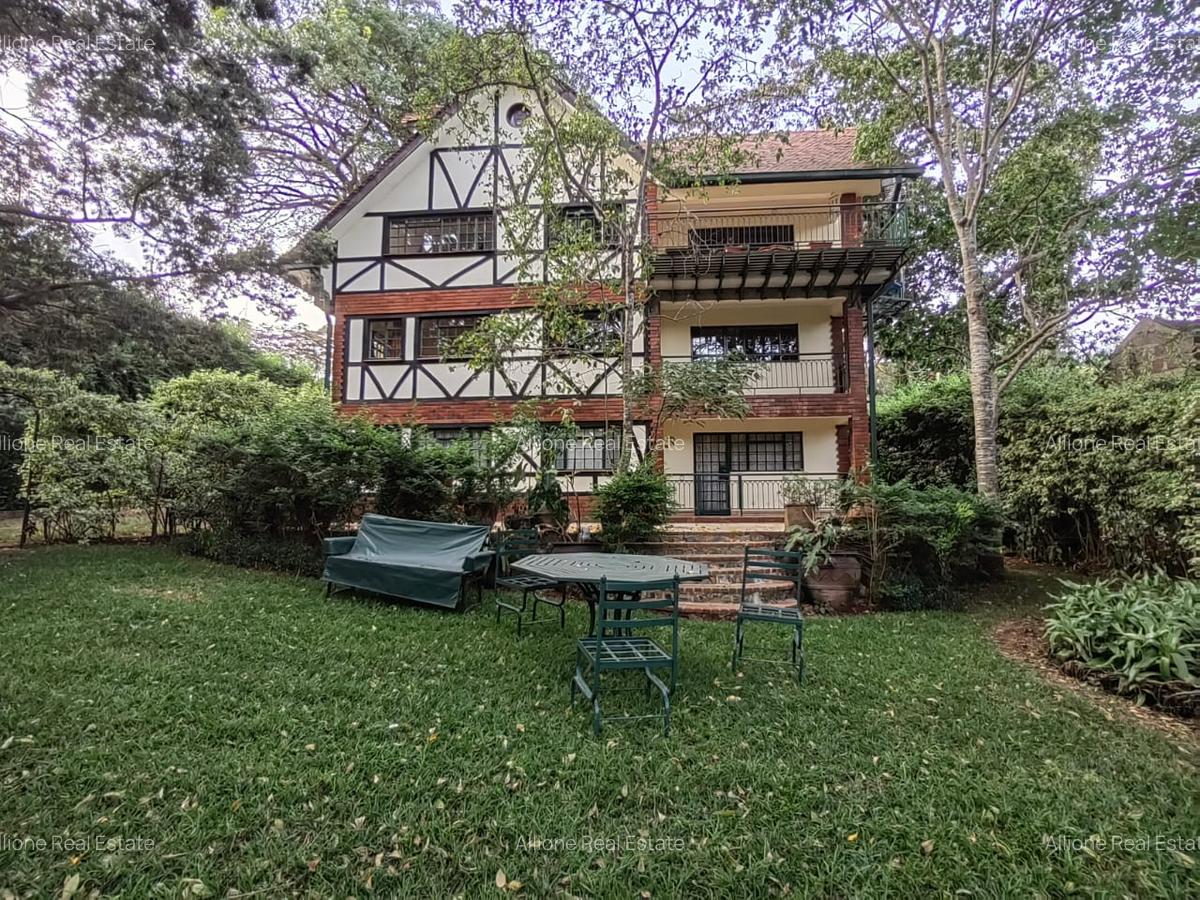 Furnished 2 Bed Apartment with Parking in Karen Hardy - 15