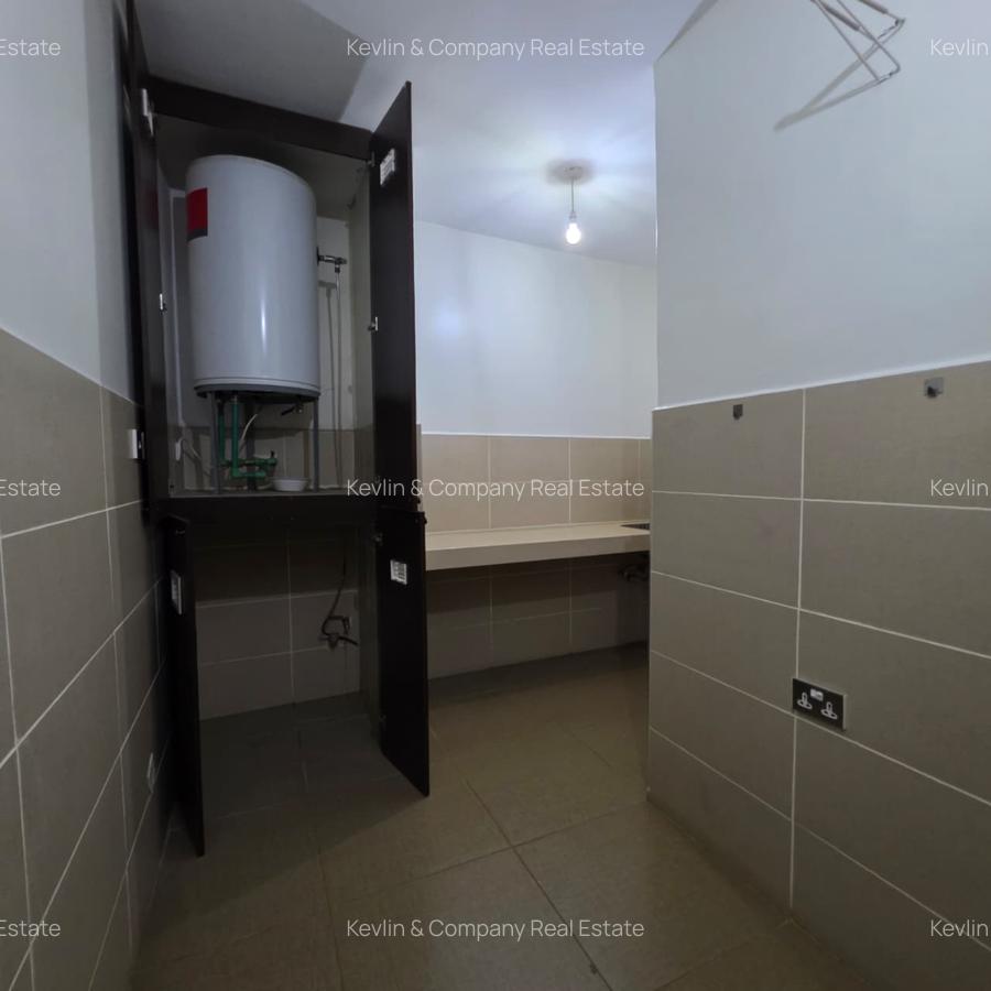 3 Bed Apartment with En Suite in Parklands - 9