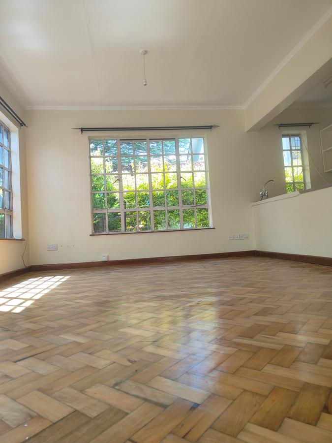 2 Bed House with En Suite at Comboni - 5