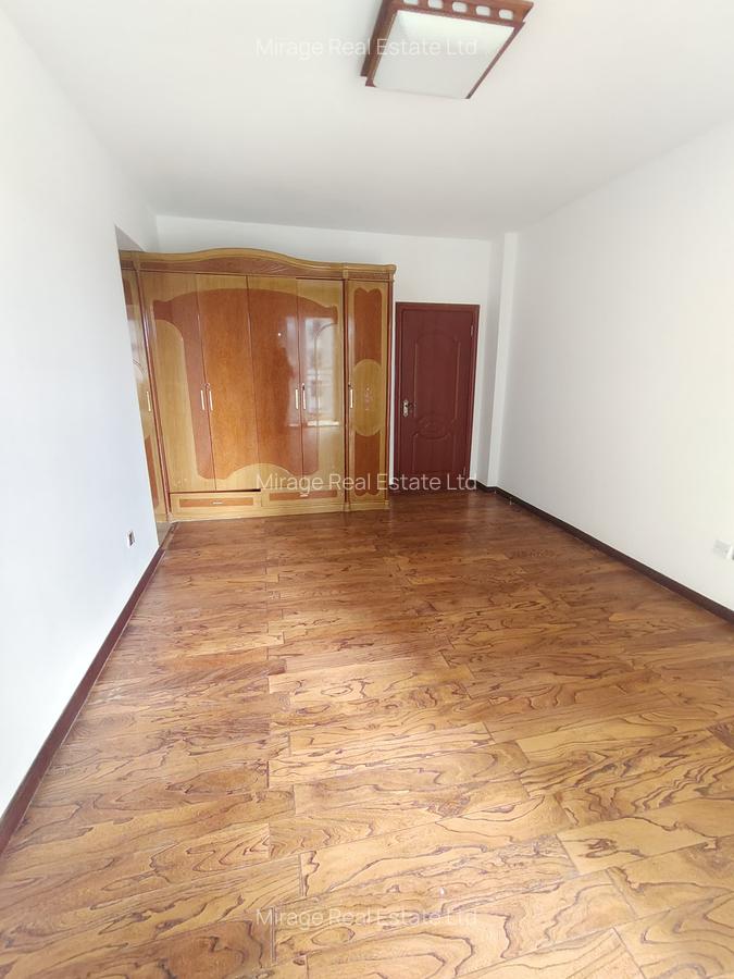 3 Bed Apartment with Swimming Pool in Kilimani - 9