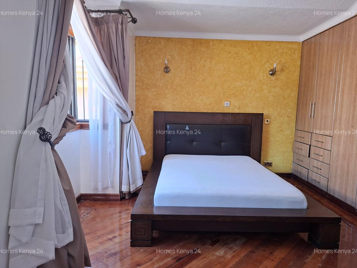 4 Bed House in Runda - 11