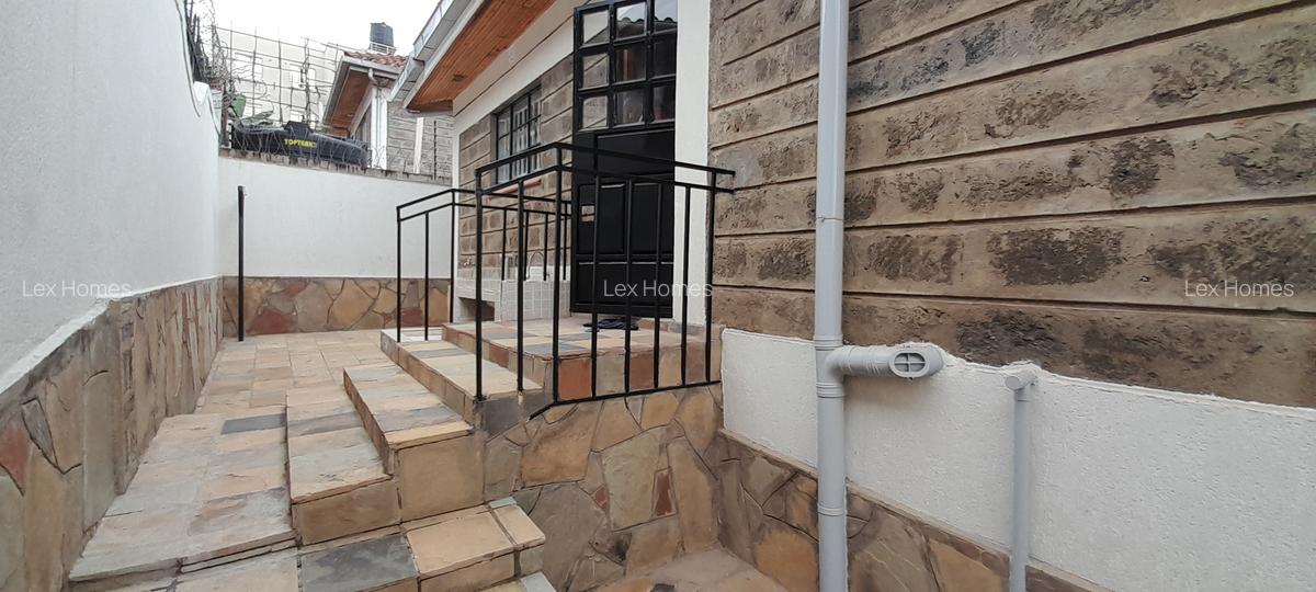 4 Bed House with En Suite at Merisho Road - 4