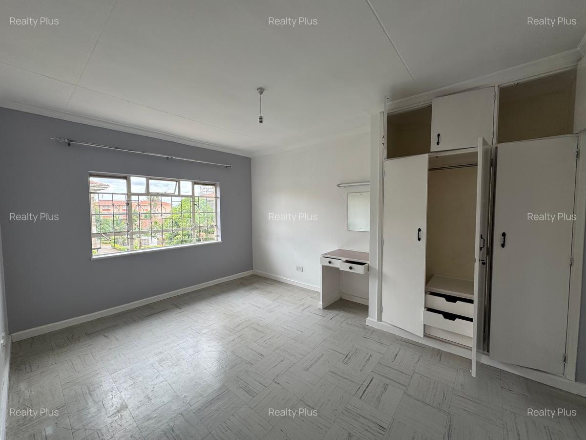 3 Bed Apartment with En Suite at Muhoho Road - 6