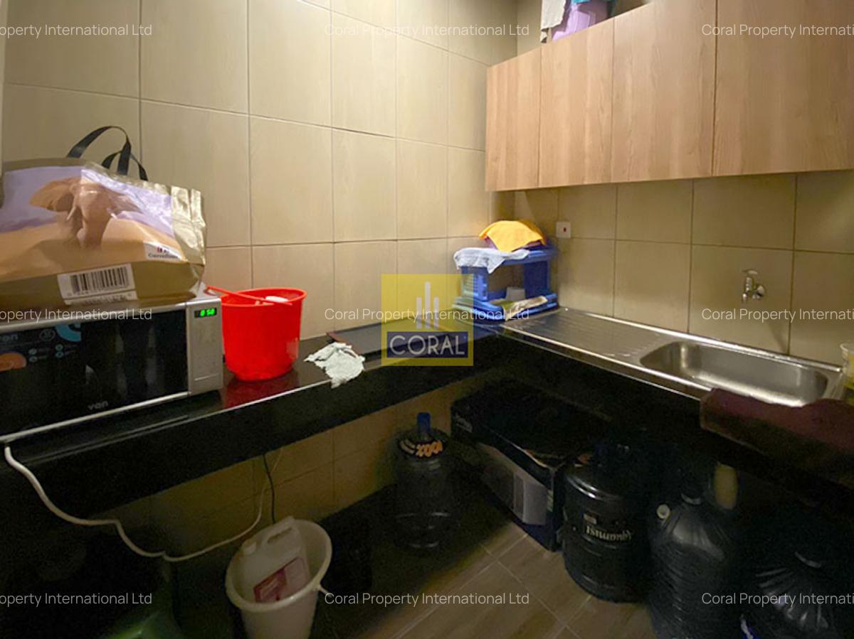 3,800 ft² Office with Backup Generator in Parklands - 8