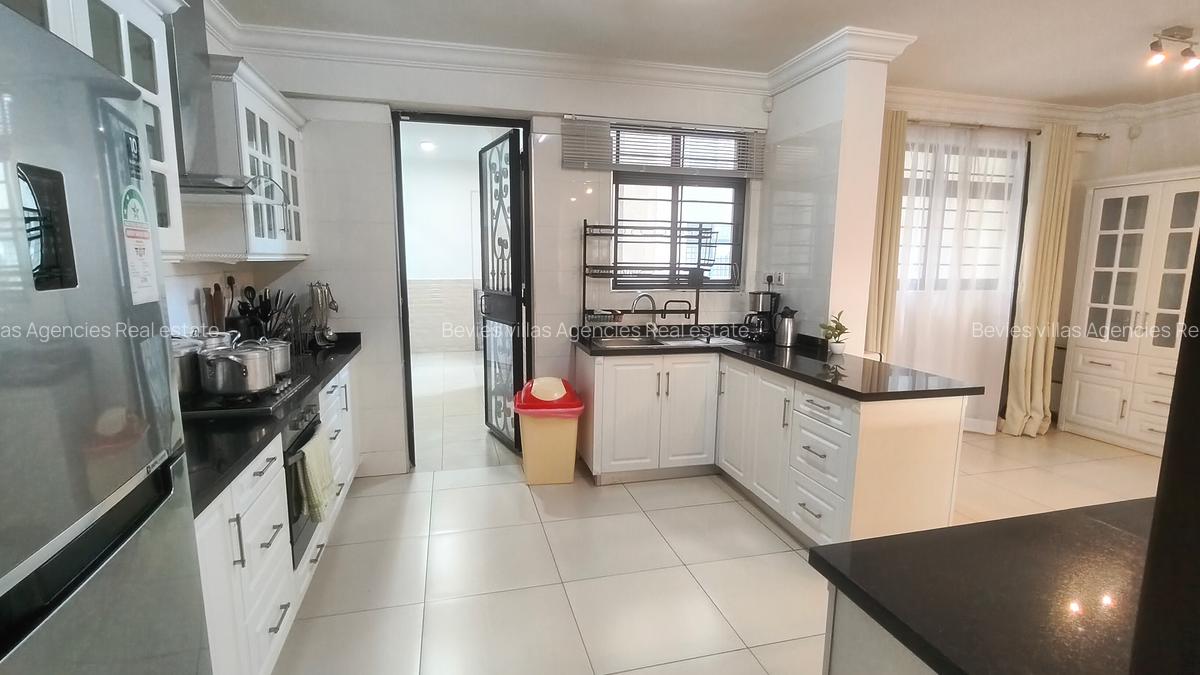 3 Bed Apartment with En Suite at Westlands - 13