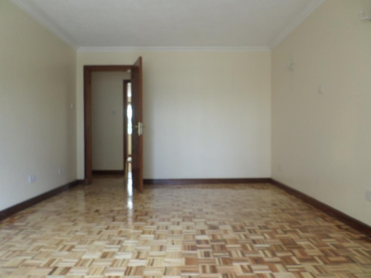 3 Bed Apartment with En Suite at Kilimani - 14