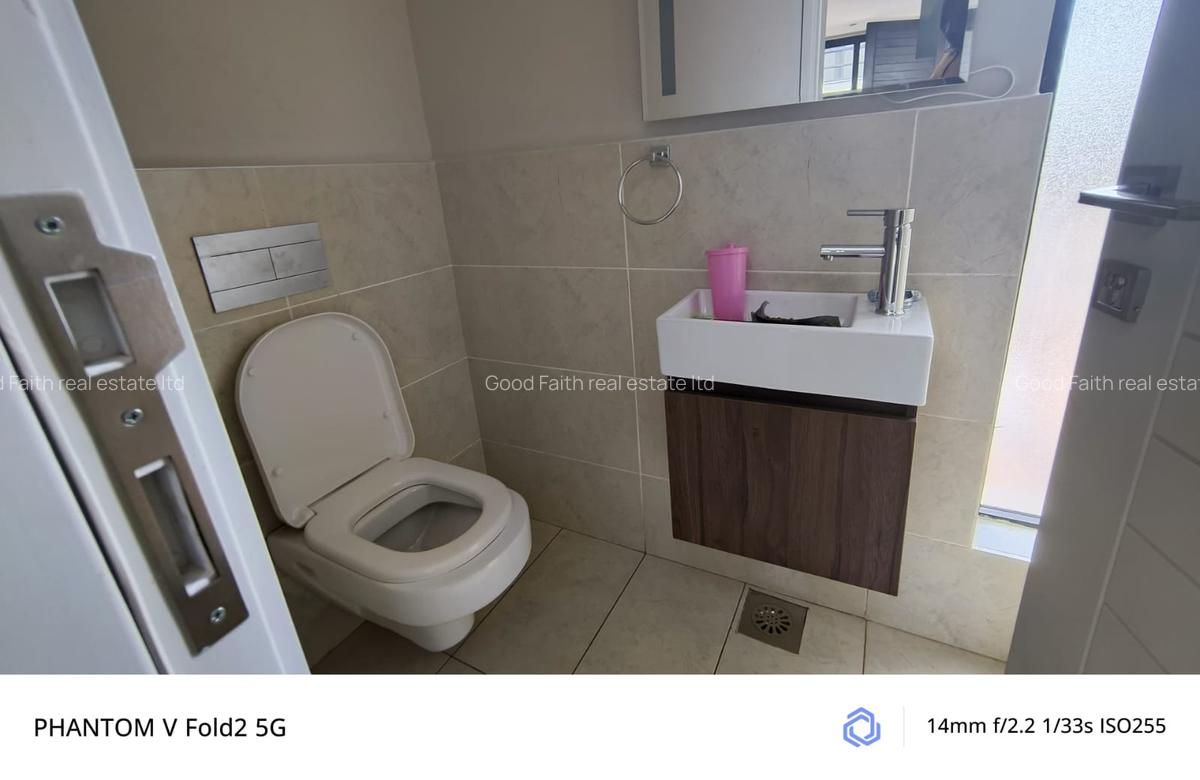 4 Bed House with En Suite in Kiambu Road - 11