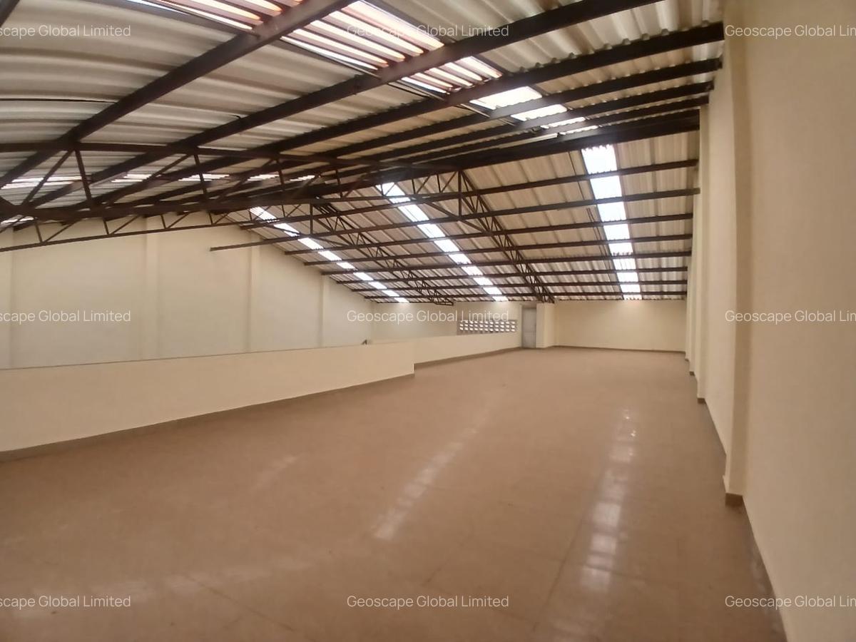 7,199 ft² Warehouse with Parking in Ruaraka - 3