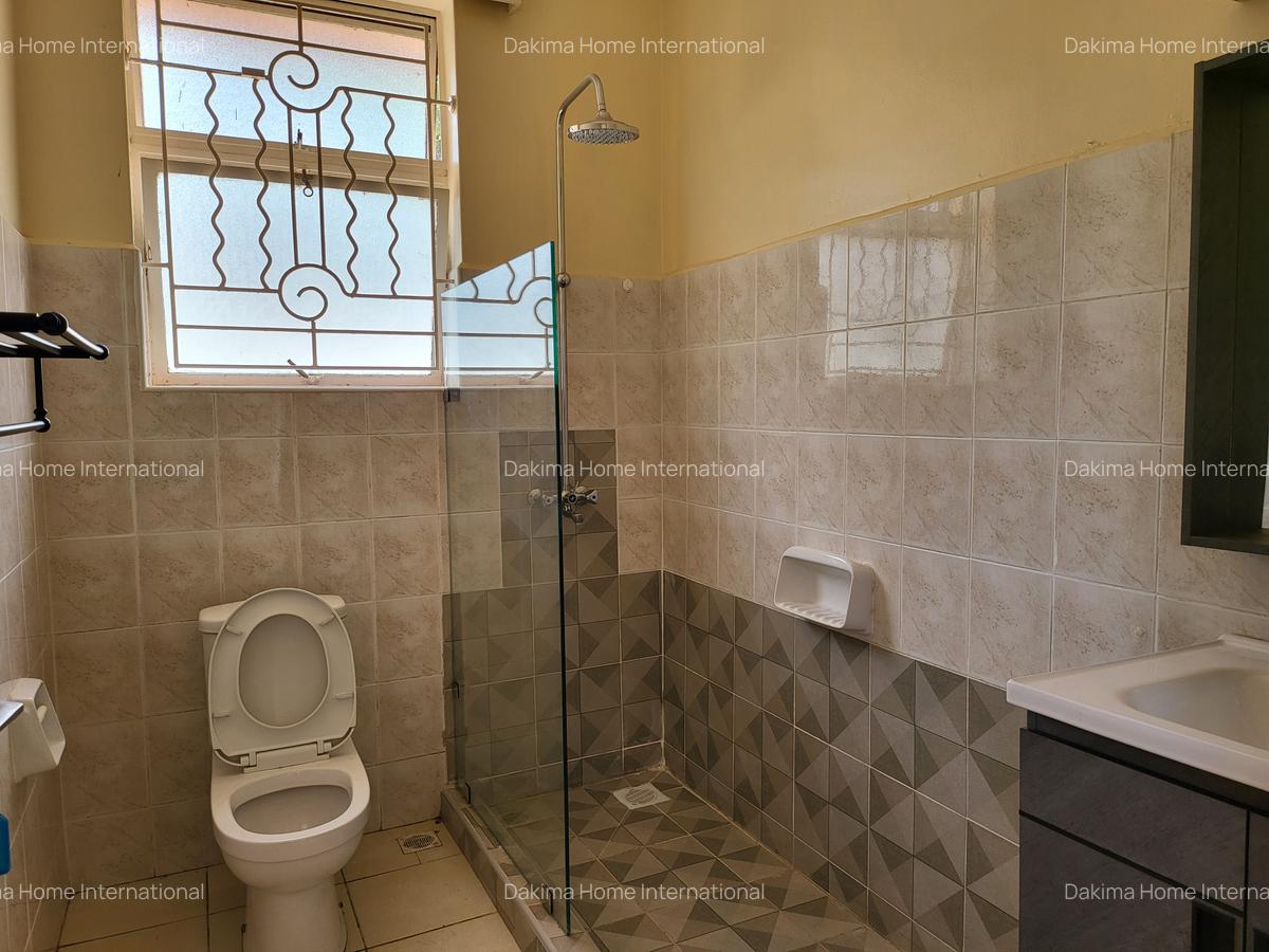 5 Bed House with En Suite in Thigiri - 10