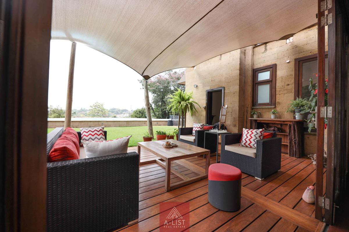 5 Bed House with En Suite at James Gichuru - 11