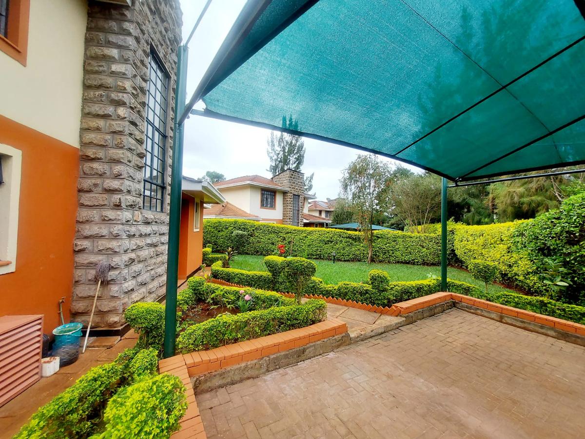 4 Bed Villa with En Suite at Fourways Junction Estate - 20