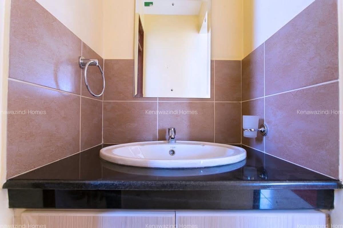 2 Bed Apartment with En Suite at Mombasa Road - 11
