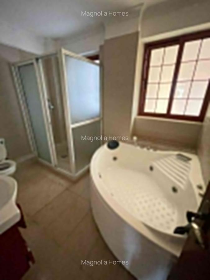 Serviced 3 Bed Apartment with En Suite in Kilimani - 6