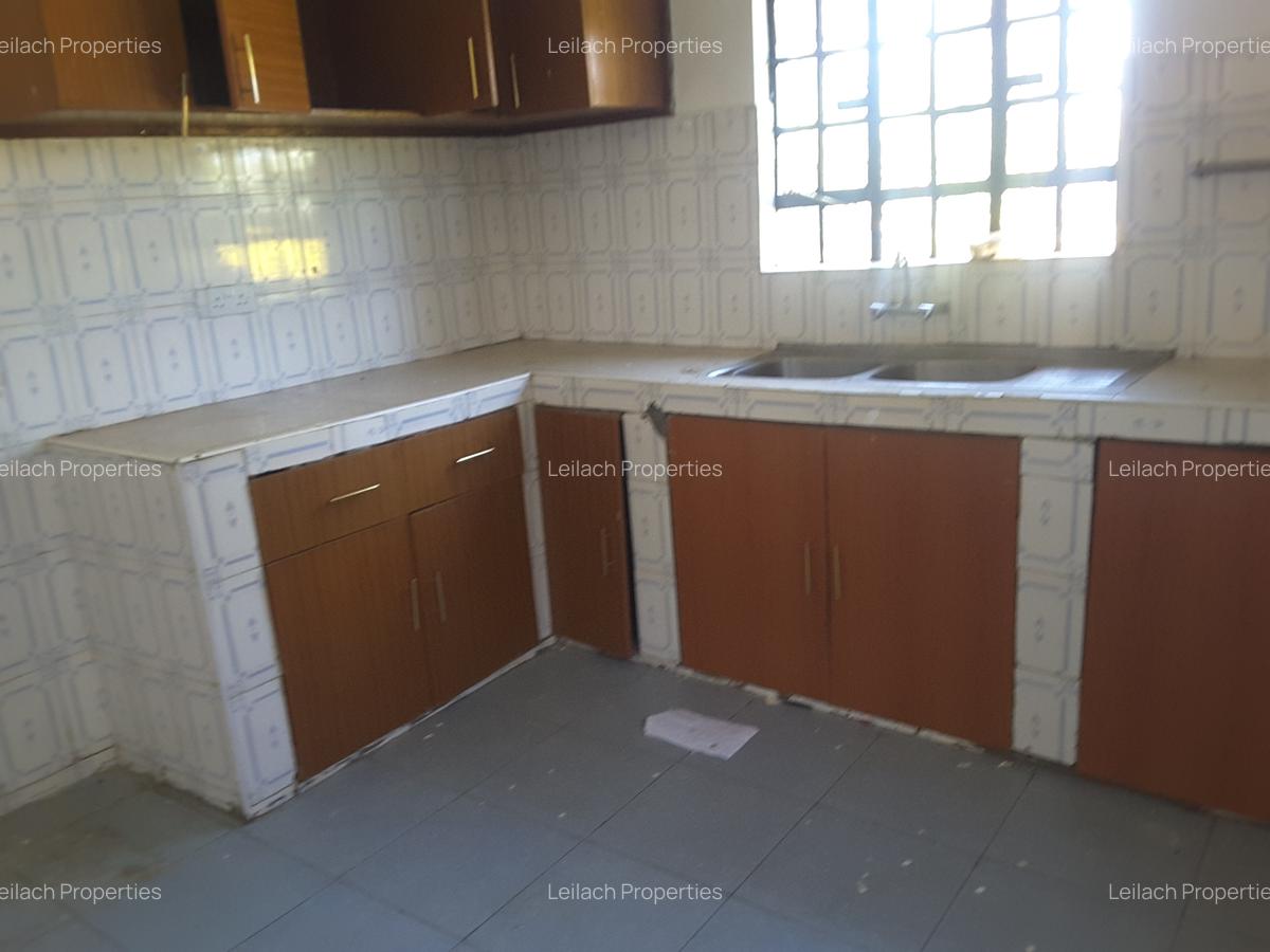 3 Bed House with En Suite in Ongata Rongai - 6