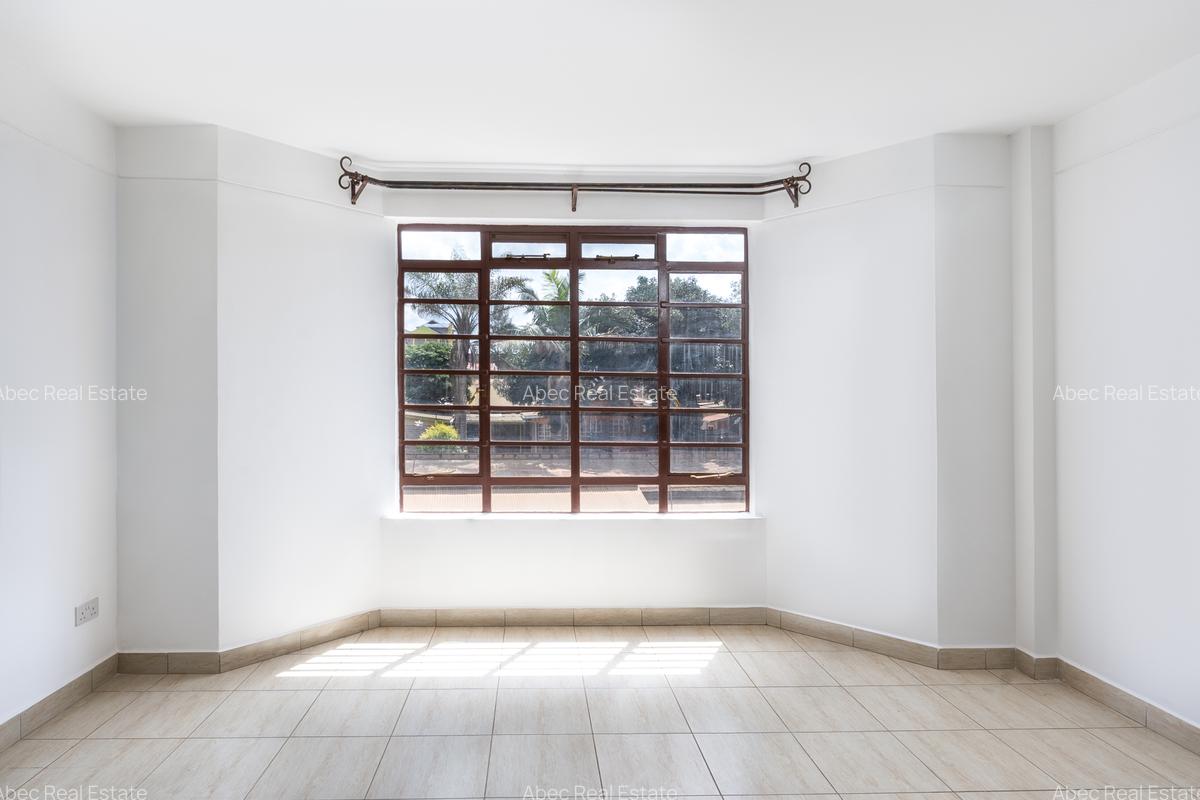 2 Bed Apartment with En Suite at Naivasha Road - 6
