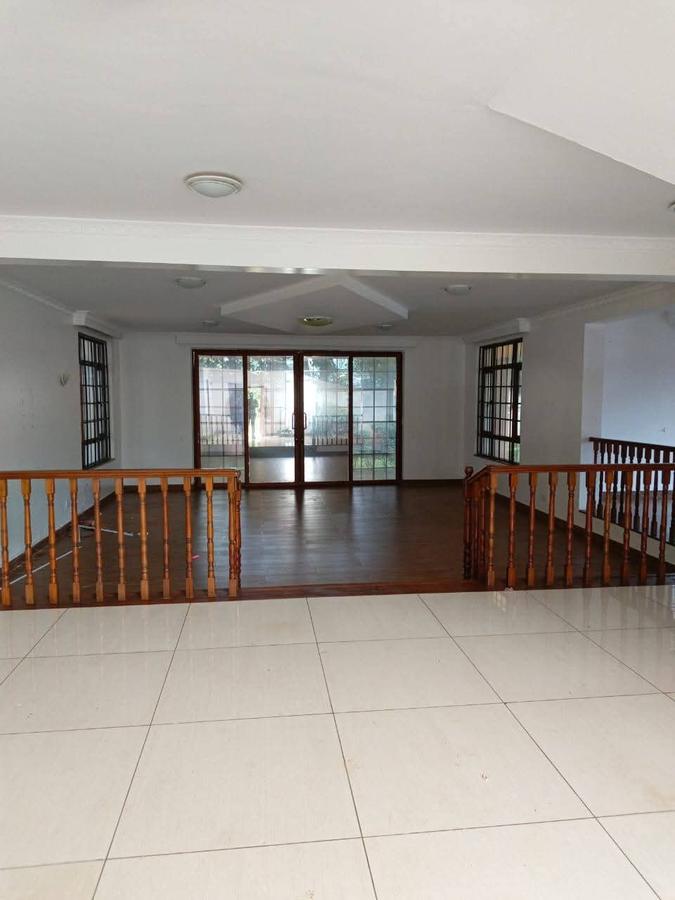 4 Bed Townhouse with En Suite at Runda - 3