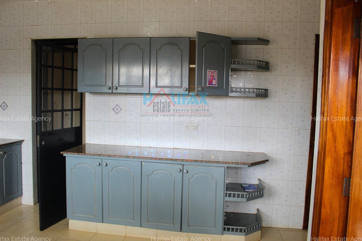 3 Bed Apartment with Borehole at Mogotio Rd - 5