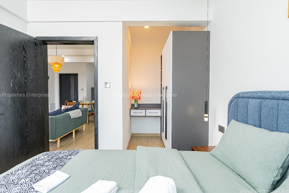 Serviced 1 Bed Apartment with En Suite at David Osieli - 11