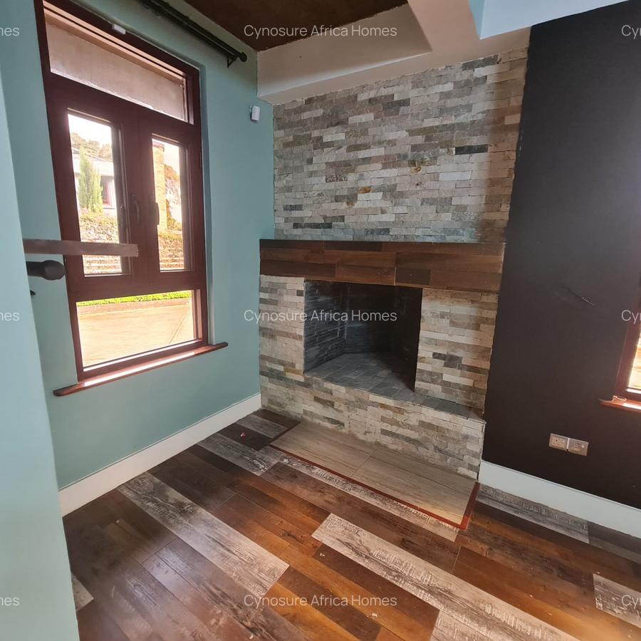 5 Bed Townhouse with En Suite at Karen - 4