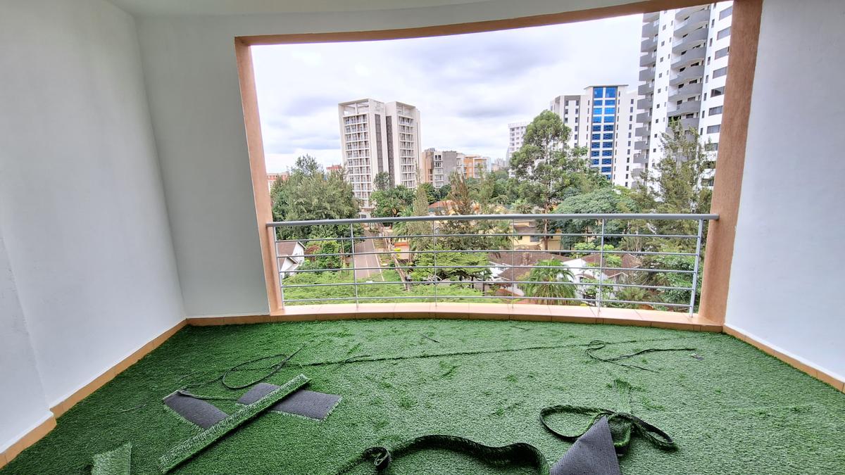 3 Bed Apartment with En Suite at Vihiga Road - 6