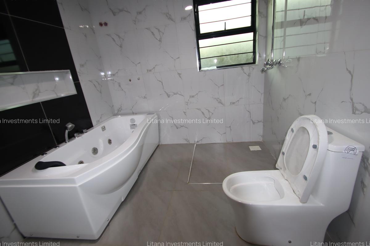 5 Bed House with En Suite in Ruiru - 14