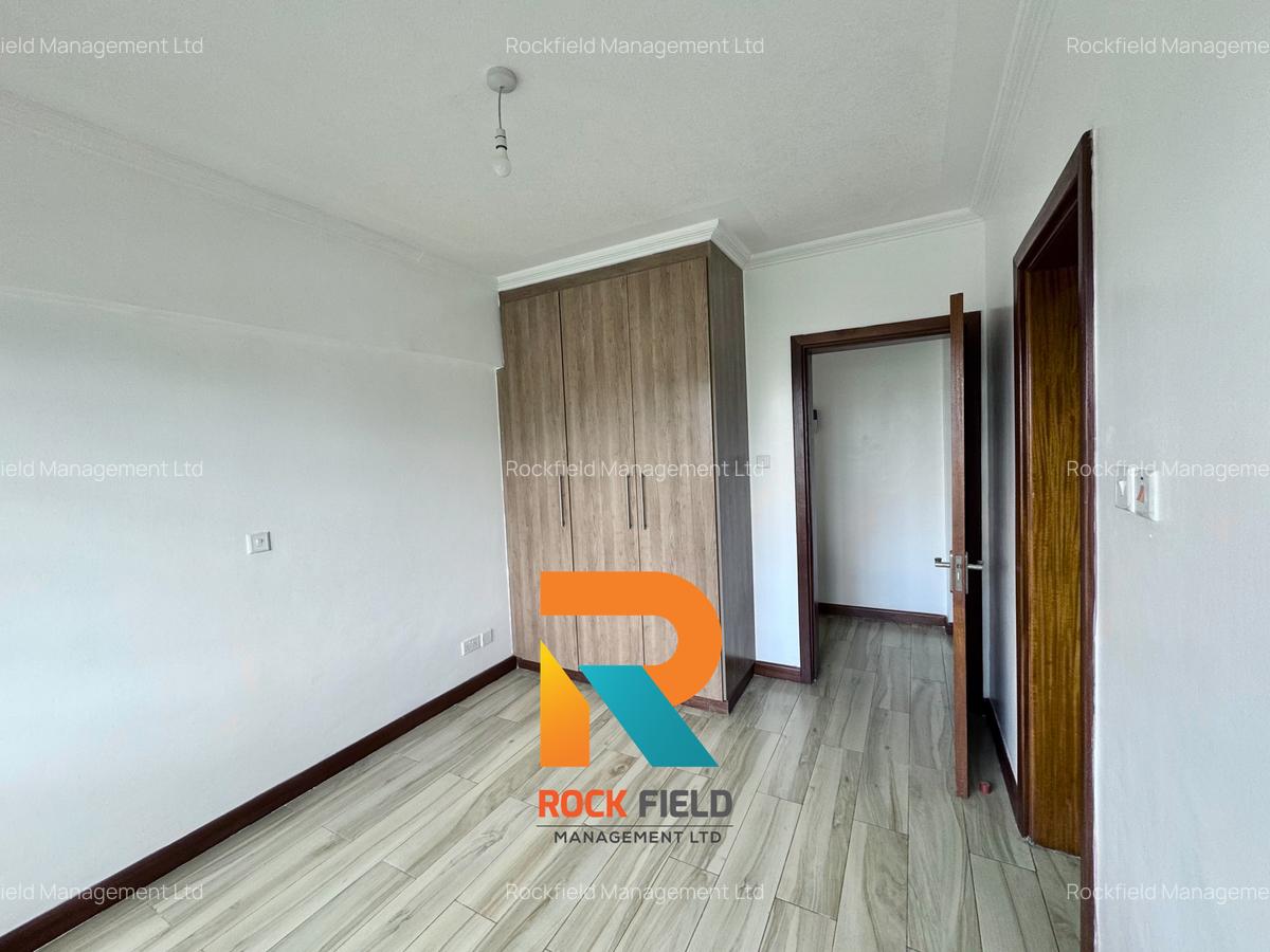 2 Bed Apartment with En Suite in Rhapta Road - 14