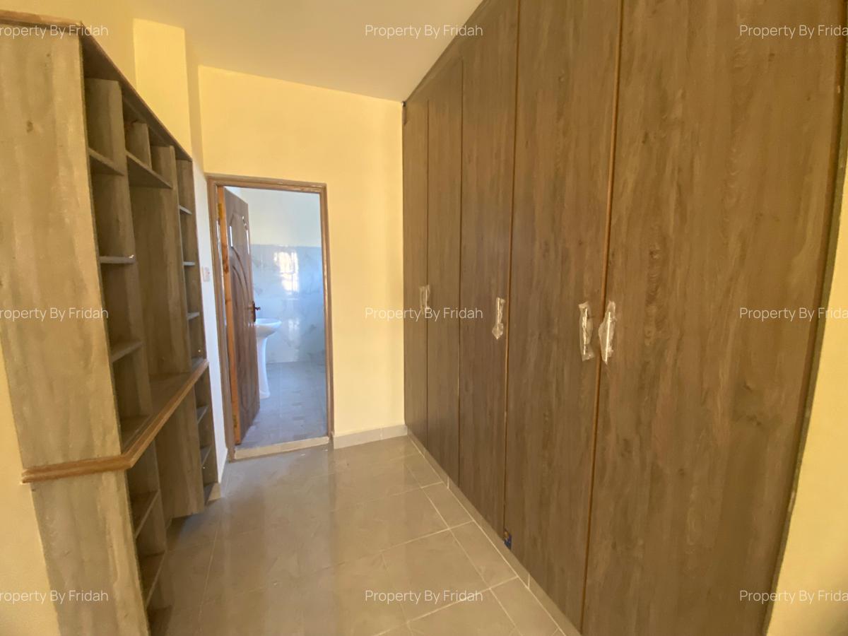 3 Bed House with En Suite in Kitengela - 13