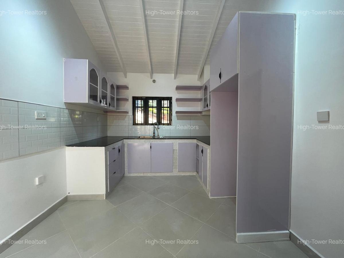 2 Bed House with En Suite in Kyuna - 5