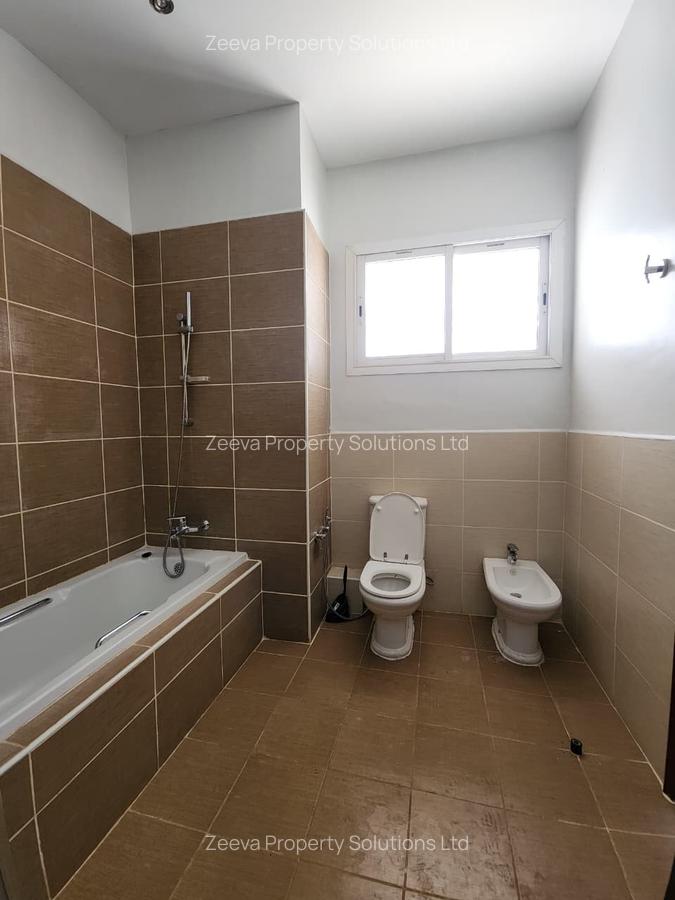 4 Bed Apartment with En Suite in Kileleshwa - 14