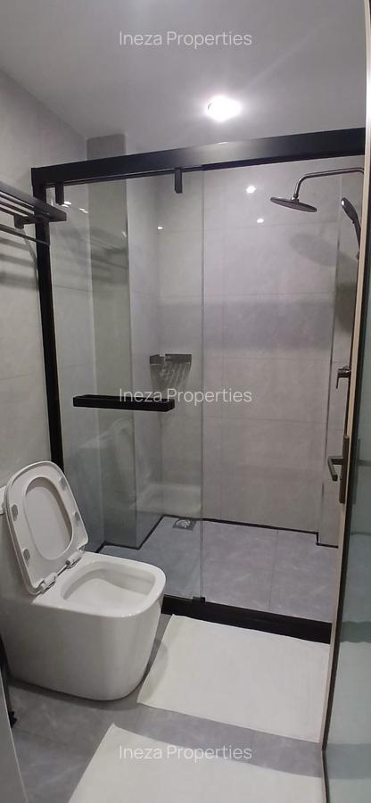 Furnished 2 Bed Apartment with Swimming Pool in Riverside - 8