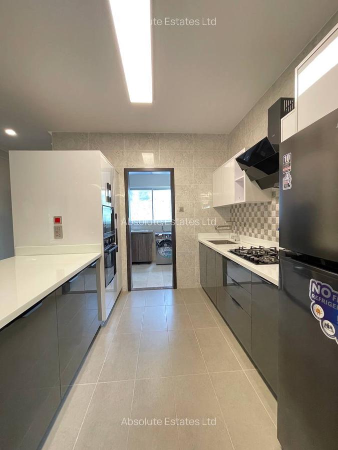 2 Bed Apartment with Gym in Riverside - 5