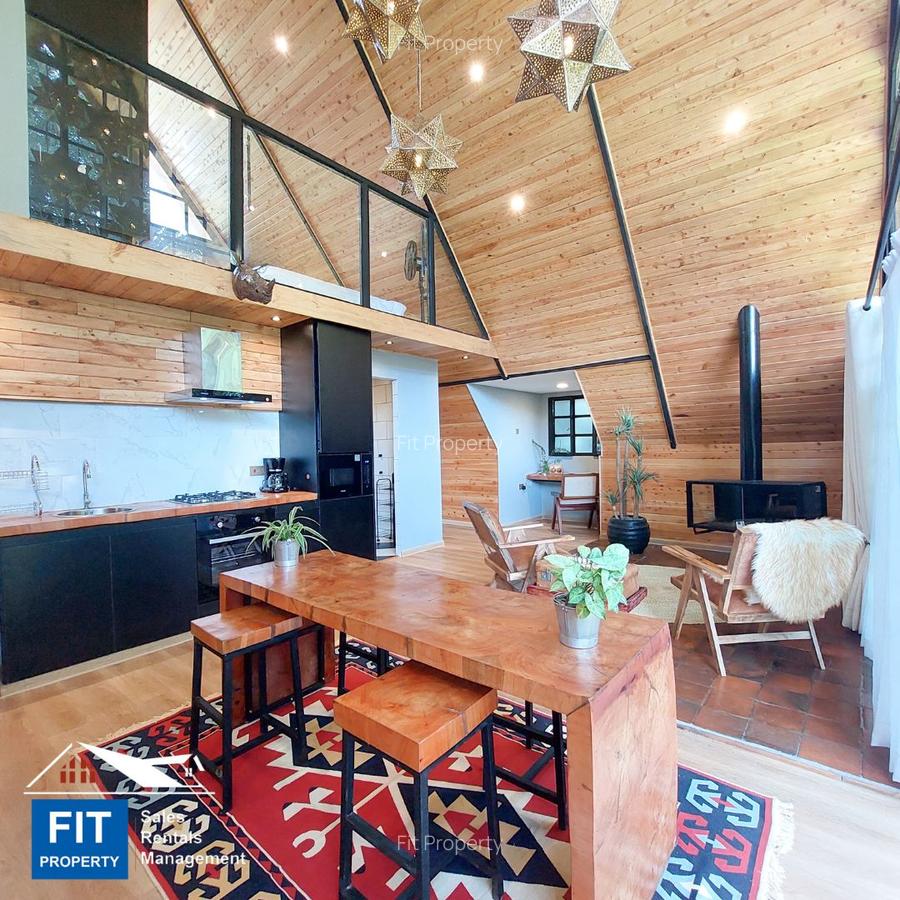 2 Bed House with En Suite at Unep - 15