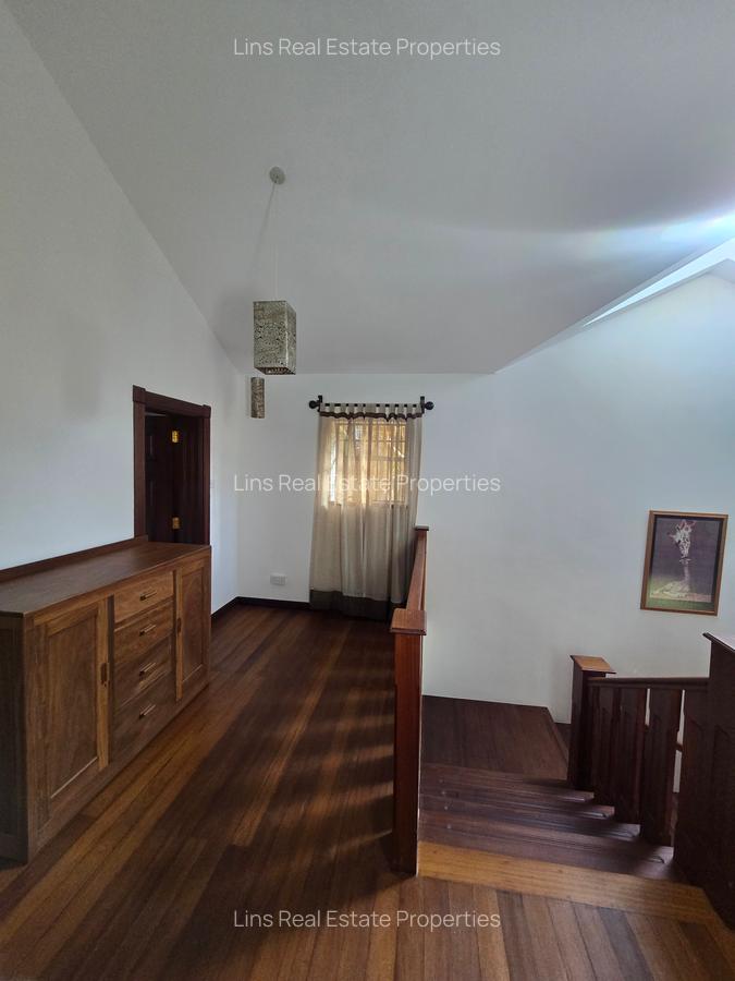 3 Bed Townhouse with En Suite in Spring Valley - 15