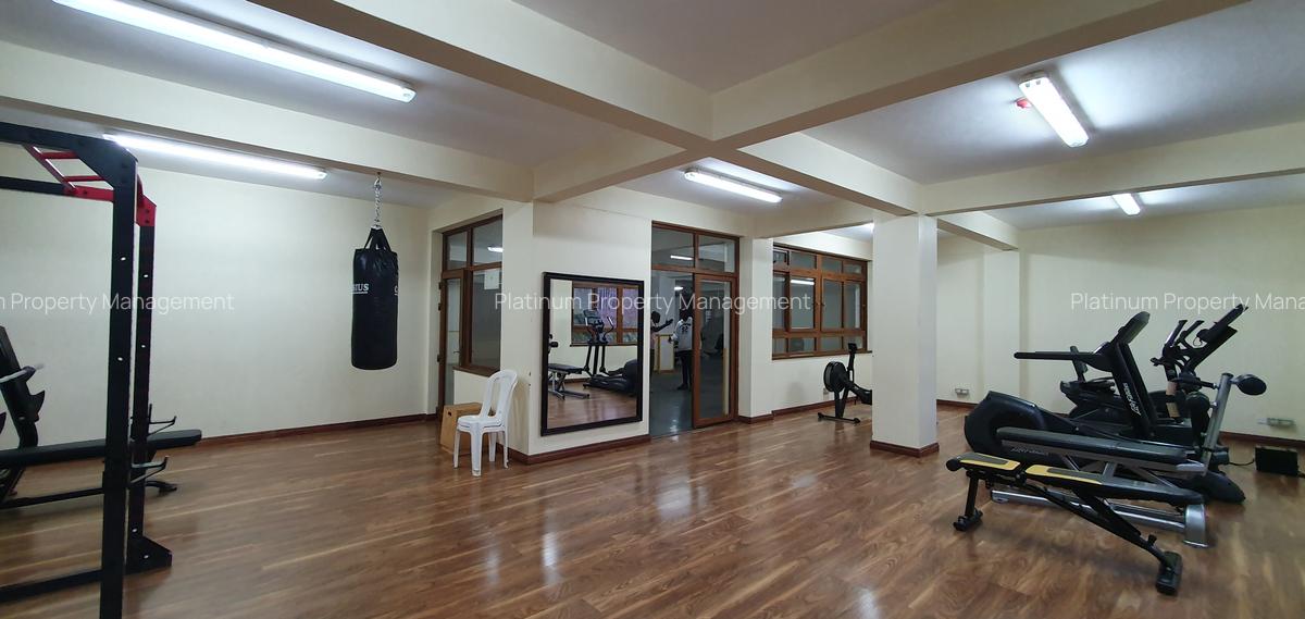 3 Bed Apartment with En Suite in General Mathenge - 19