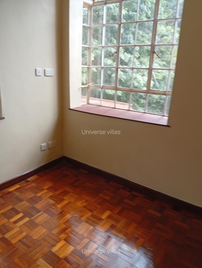 5 Bed Townhouse with En Suite at Karen - 17