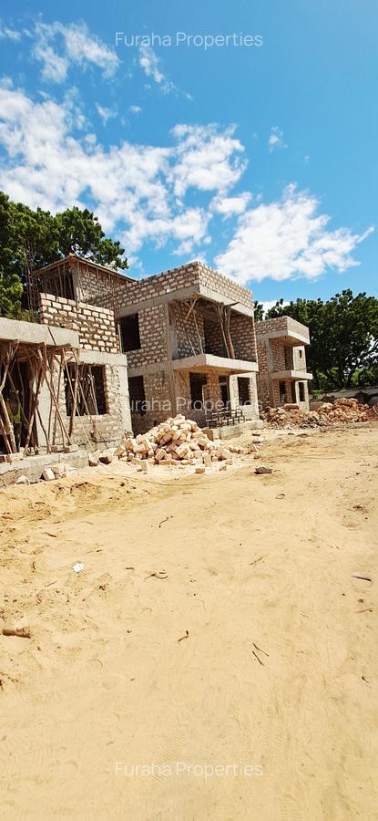 4 Bed Townhouse with En Suite in Nyali Area - 11