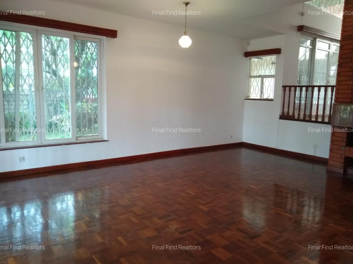 4 Bed House with Garden in Runda - 7