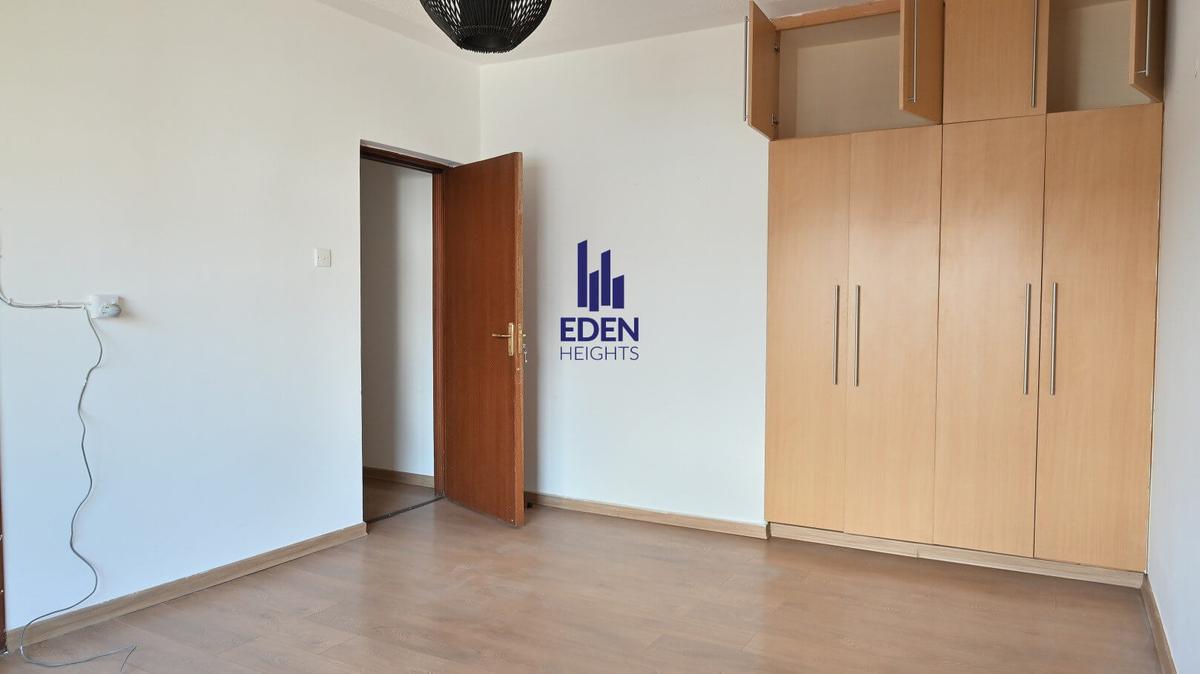 3 Bed Apartment with En Suite in Rhapta Road - 11