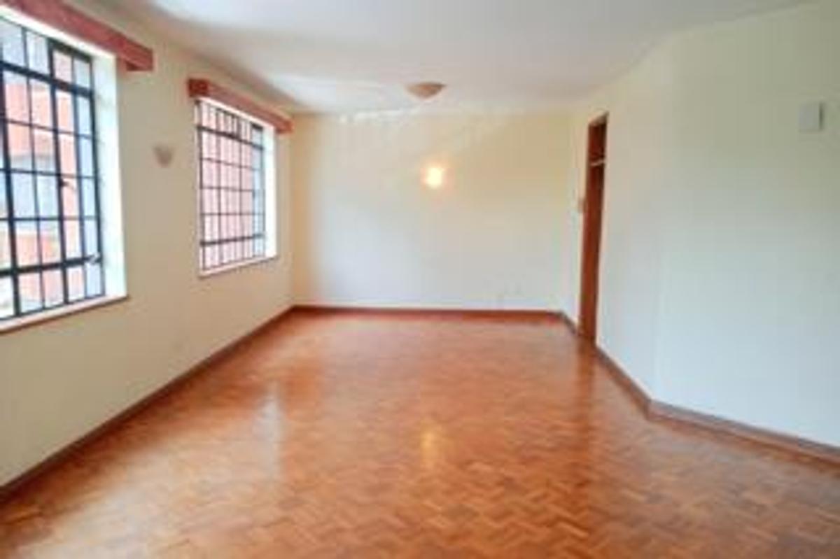 5 Bed Apartment with En Suite at Rhapta Road - 6