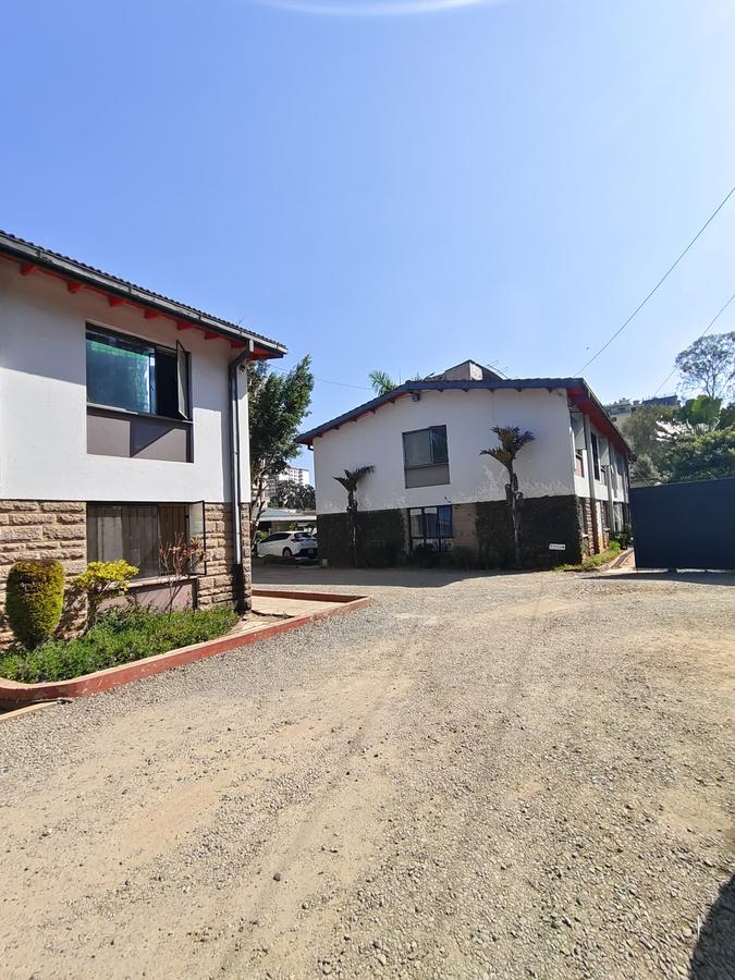 3 Bed House with Backup Generator in Kilimani - 1