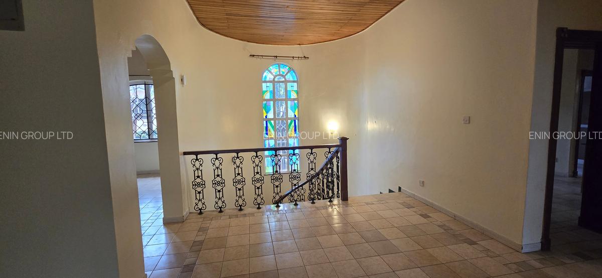 4 Bed House with En Suite at Hillview Rise Off Lower Kabete Rd - 14