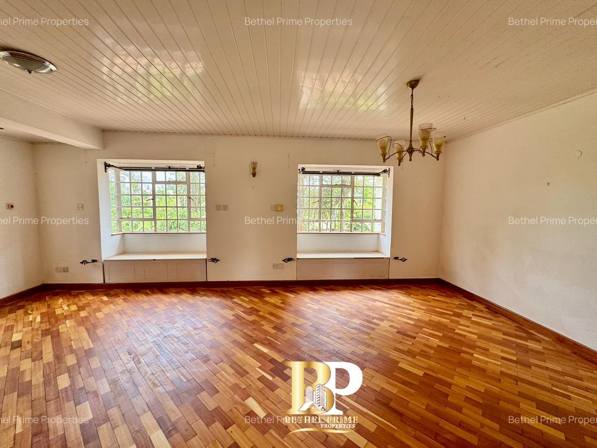 4 Bed House with En Suite in Gigiri - 14